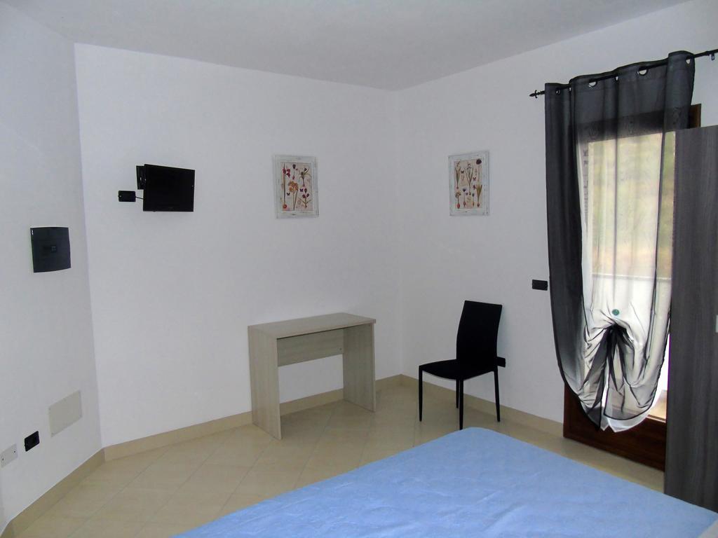 B&Birs Oliena Room photo